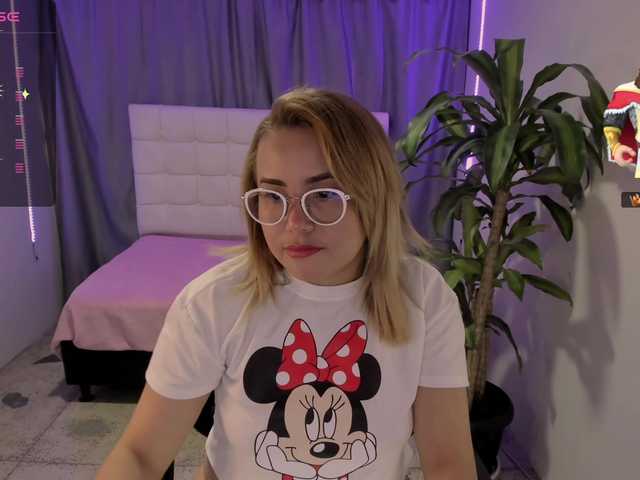 Live sex webcam photo for xkhloex #276212868