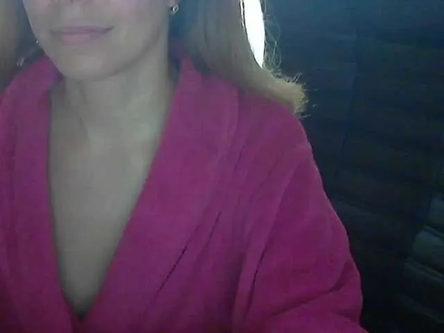 Live sex webcam photo for xlorax777 #272343528