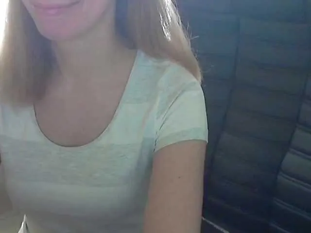 Live sex webcam photo for xlorax777 #272436497