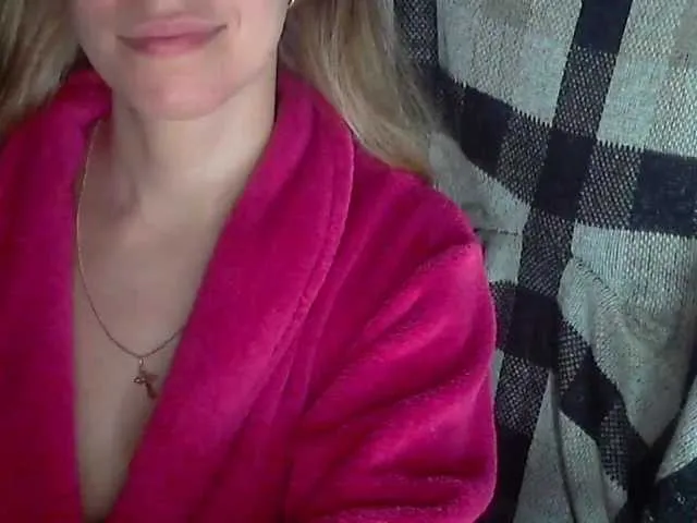 Live sex webcam photo for xlorax777 #273498308
