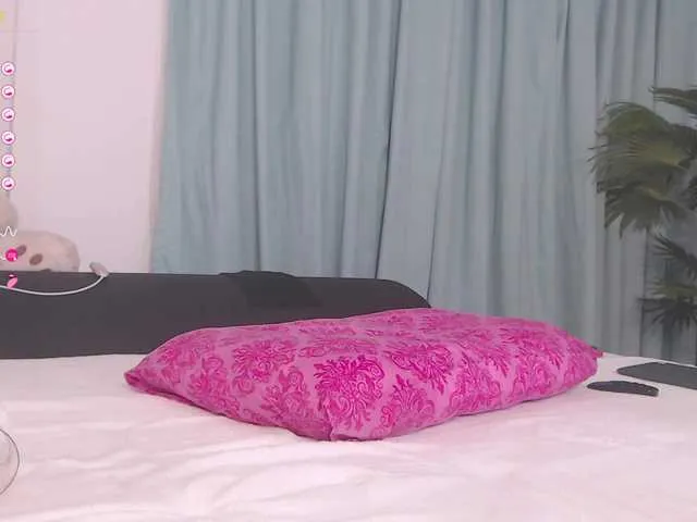 Live sex webcam photo for xmayka #287934499