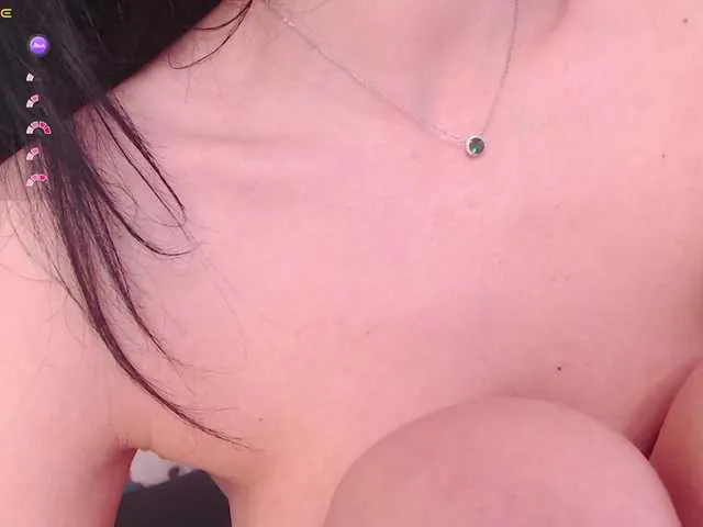 Live sex webcam photo for xmayka #290306657