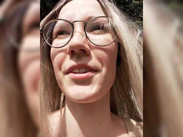 Live sex webcam photo for xoxofrankie #274364970