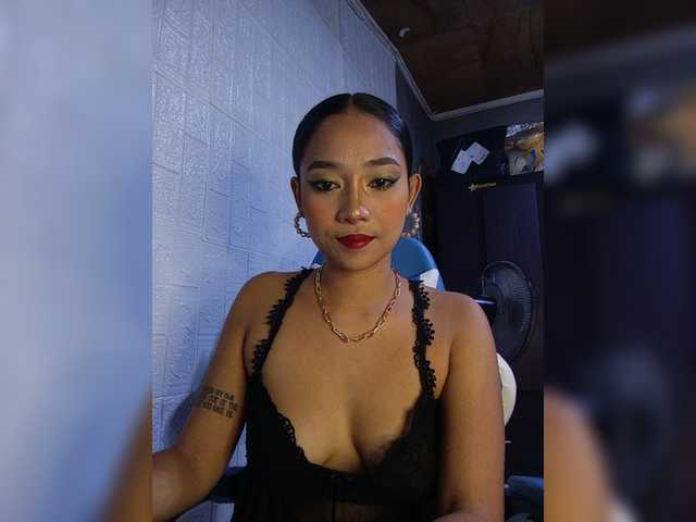 Live sex webcam photo for xoxopussy #276081961