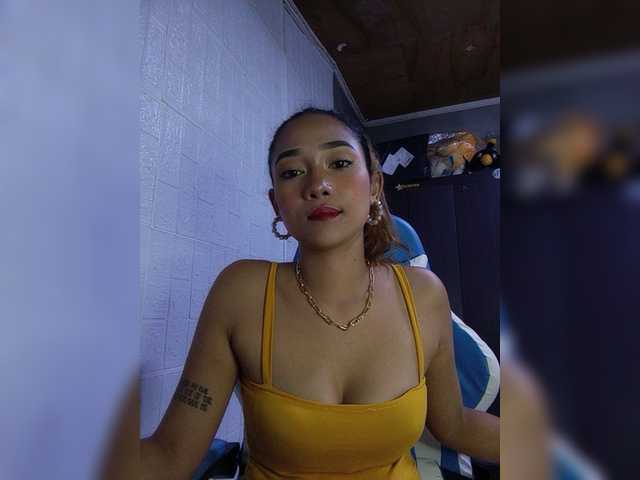 Live sex webcam photo for xoxopussy #276124272