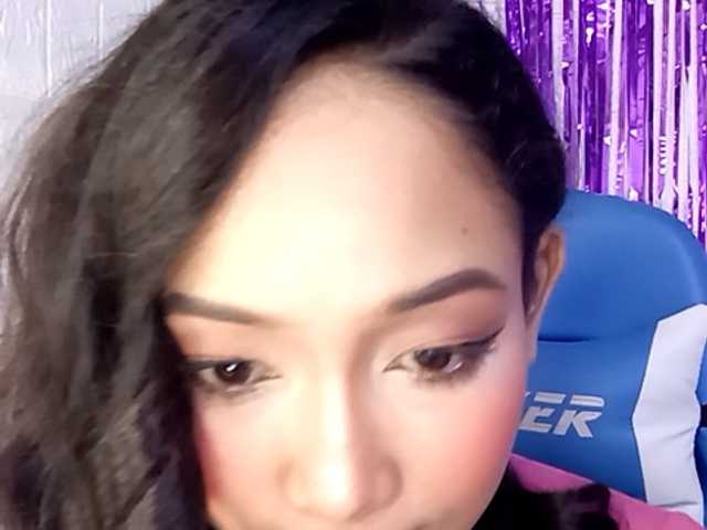 Live sex webcam photo for xoxopussy #276915389