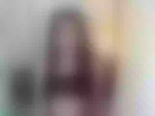 Live sex webcam photo for xqueenyunis #277143972