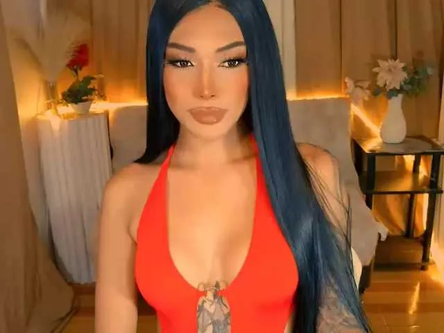 Live sex webcam photo for xqueenyunis #293356246