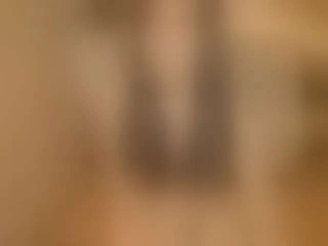 Live sex webcam photo for xqueenyunis #293877987