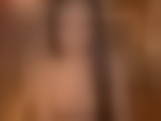 Live sex webcam photo for xqueenyunis #294151810