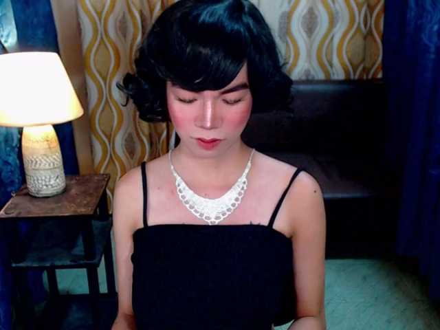 Live sex webcam photo for xsassylea #277708673