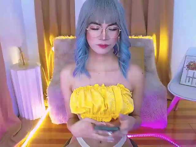 Live sex webcam photo for xsassylea #278295701