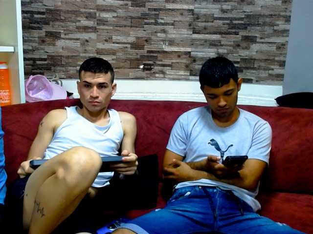 Live sex webcam photo for xscoobydoox #275543884