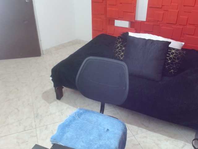 Live sex webcam photo for xtaliahott #273271779