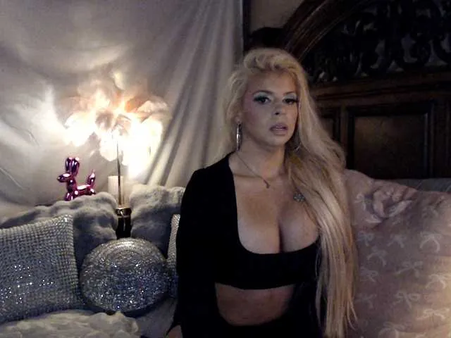 Live sex webcam photo for xtinastar #291427148