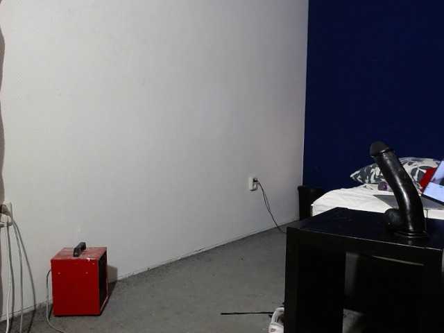 Live sex webcam photo for xx19hornyxx #277386430