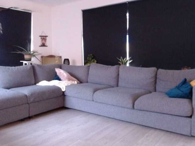 Live sex webcam photo for xx19hornyxx #277788952