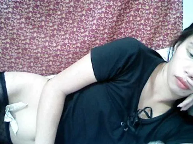 Live sex webcam photo for xxMistressAra #272323259