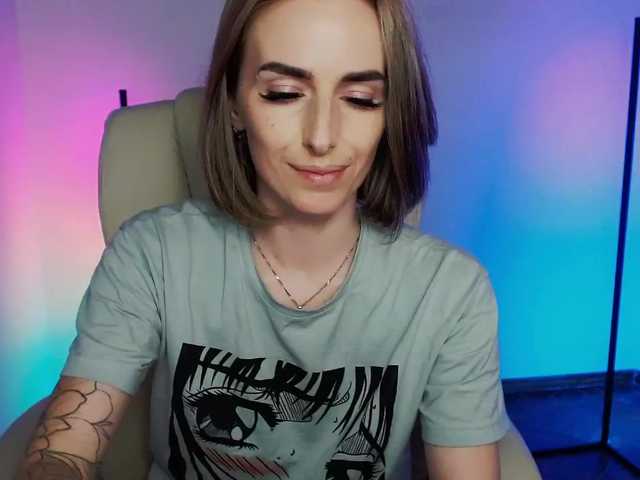 Live sex webcam photo for xxadrihanna #275848838