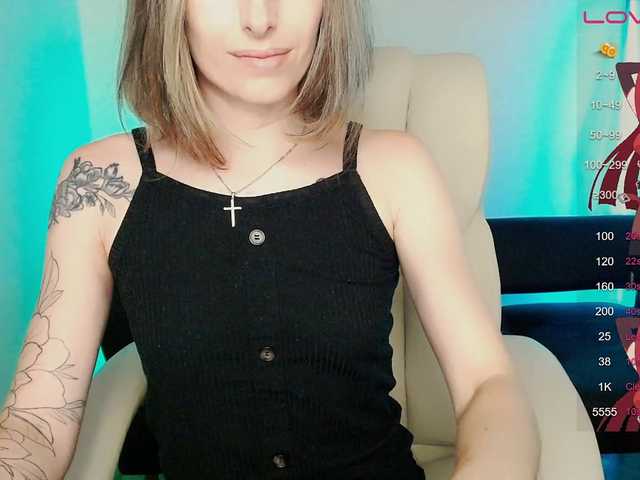 Live sex webcam photo for xxadrihanna #276060154