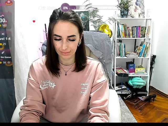 Live sex webcam photo for xxadrihanna #277423284