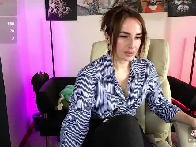 Live sex webcam photo for xxadrihanna #290616457