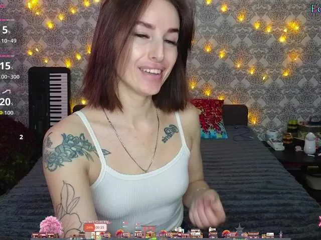 Live sex webcam photo for xxadrihanna #292275978