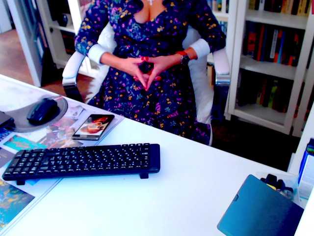 Live sex webcam photo for xxangelcatxx #290840360