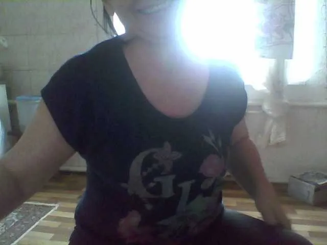 Live sex webcam photo for xxdaryaxx #273229954