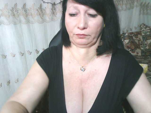 Live sex webcam photo for xxdaryaxx #277004366