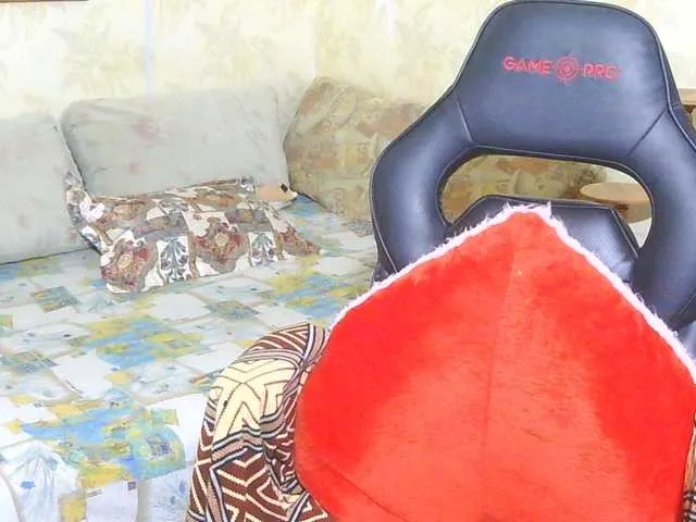 Live sex webcam photo for xxdaryaxx #277977633