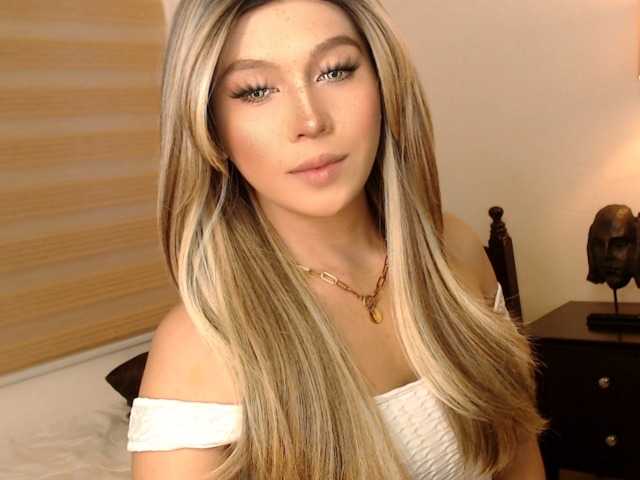 Live sex webcam photo for xxdropdeadgorgeousxx #276763349