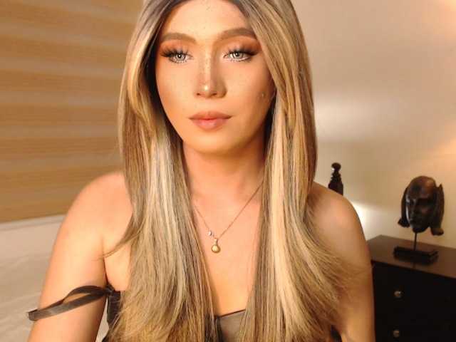 Live sex webcam photo for xxdropdeadgorgeousxx #277094698