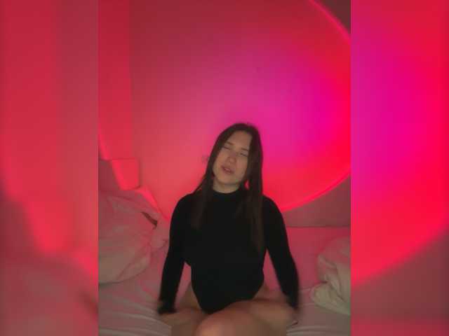 Live sex webcam photo for xxeuphoriah #277774049