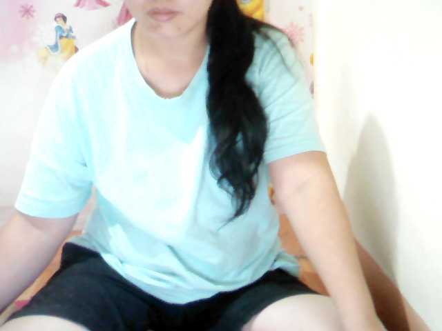 Live sex webcam photo for xxhOneyBabe1 #271863594