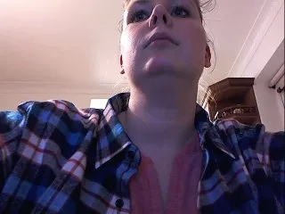 Live sex webcam photo for xxsexylindyxx #139365088