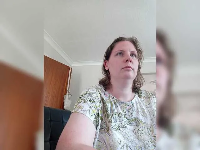 Live sex webcam photo for xxsexylindyxx #275461628