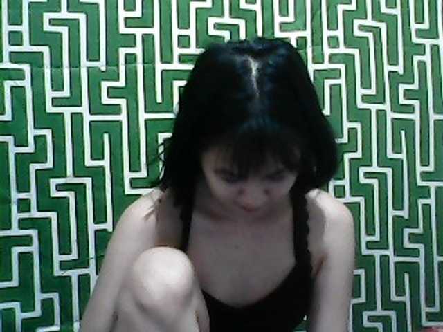 Live sex webcam photo for xxslimhotlady #276873553