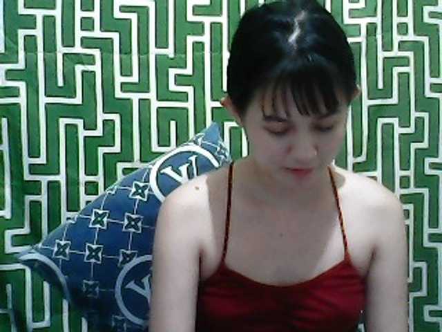 Live sex webcam photo for xxslimhotlady #276908057