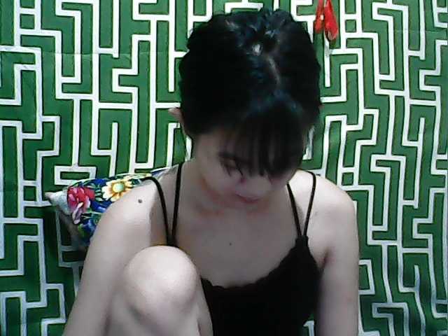 Live sex webcam photo for xxslimhotlady #277054319