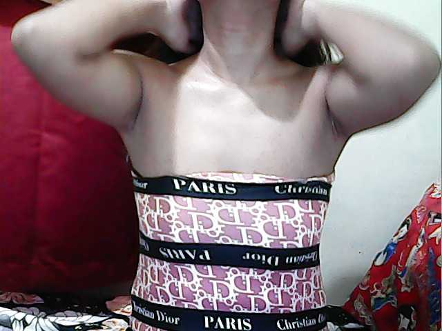 Live sex webcam photo for xxxOprincess #273725907