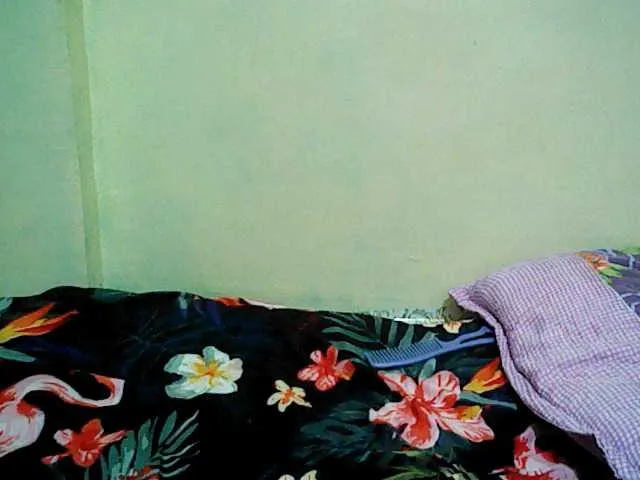 Live sex webcam photo for xxxOprincess #273938930