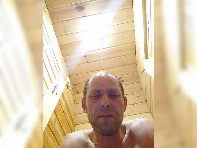 Live sex webcam photo for xxxandrei431xxx #277935225