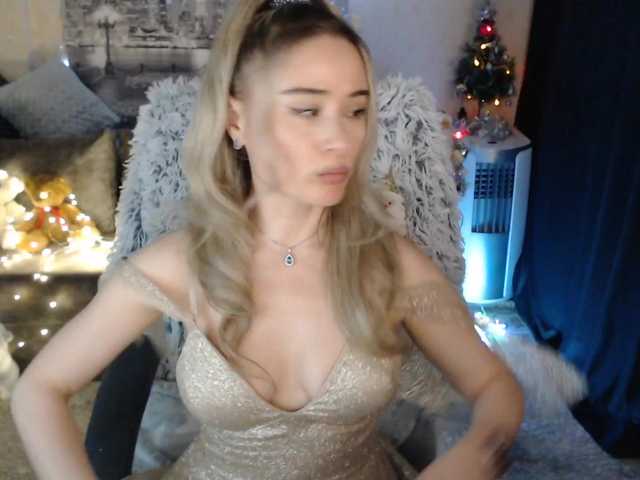 Live sex webcam photo for xyliganka777 #271861934