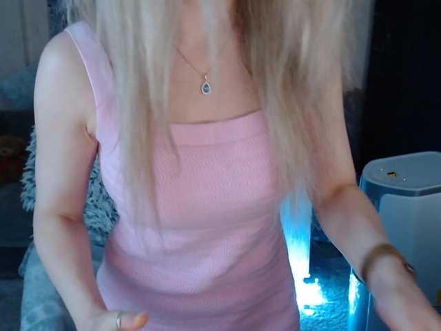 Live sex webcam photo for xyliganka777 #274369311