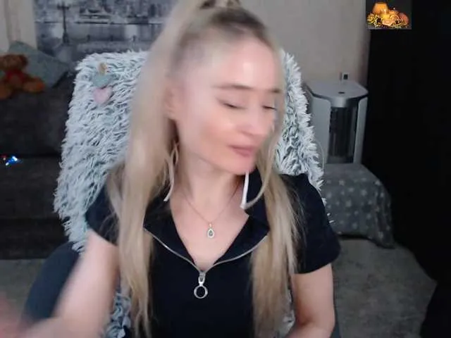 Live sex webcam photo for xyliganka777 #276273348