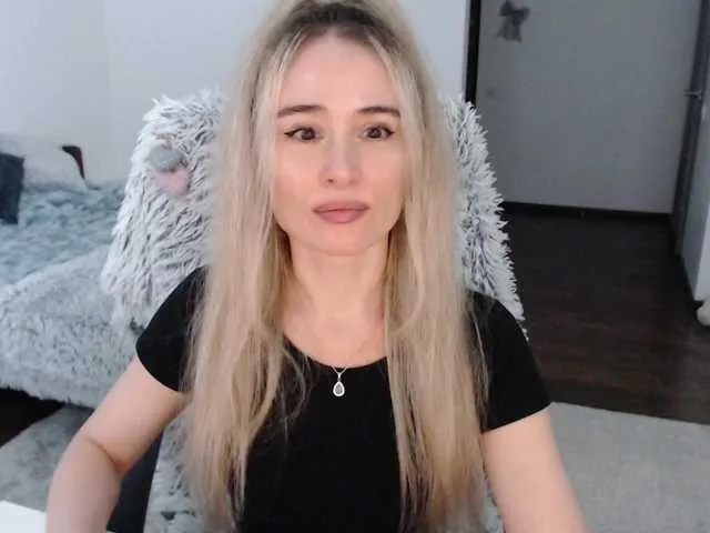 Live sex webcam photo for xyliganka777 #276547203