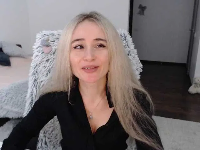 Live sex webcam photo for xyliganka777 #276638857