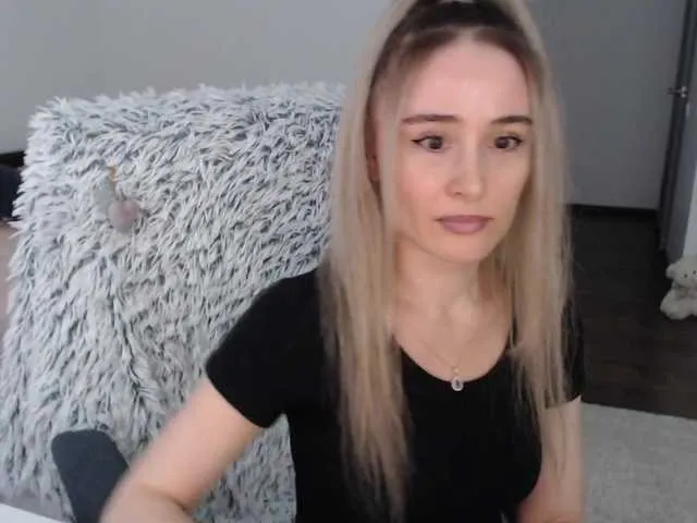 Live sex webcam photo for xyliganka777 #276736139