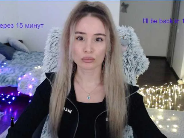 Live sex webcam photo for xyliganka777 #276869658